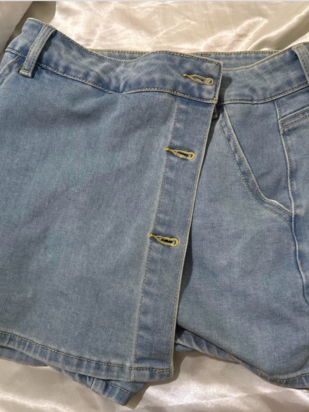 Women’s Light Blue Denim Button-Front Jean Skirts